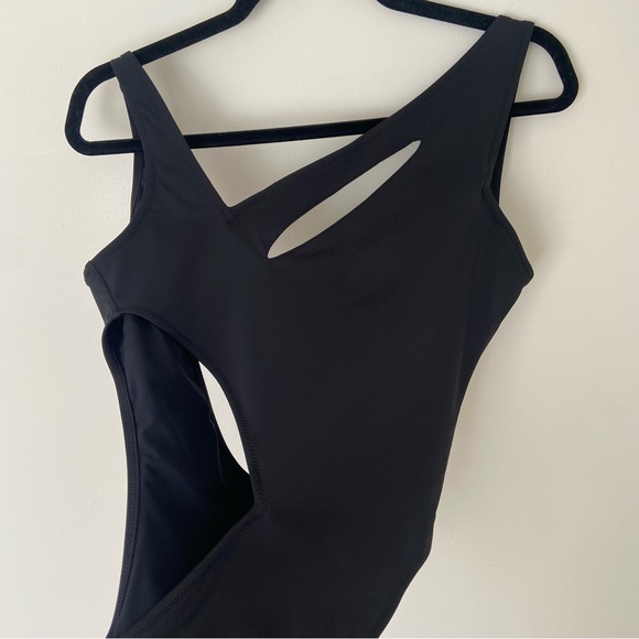 AllSisters Andromedae Swimsuit in Black sz Large One Piece Cut Out Bathing suit - Picture 13 of 14